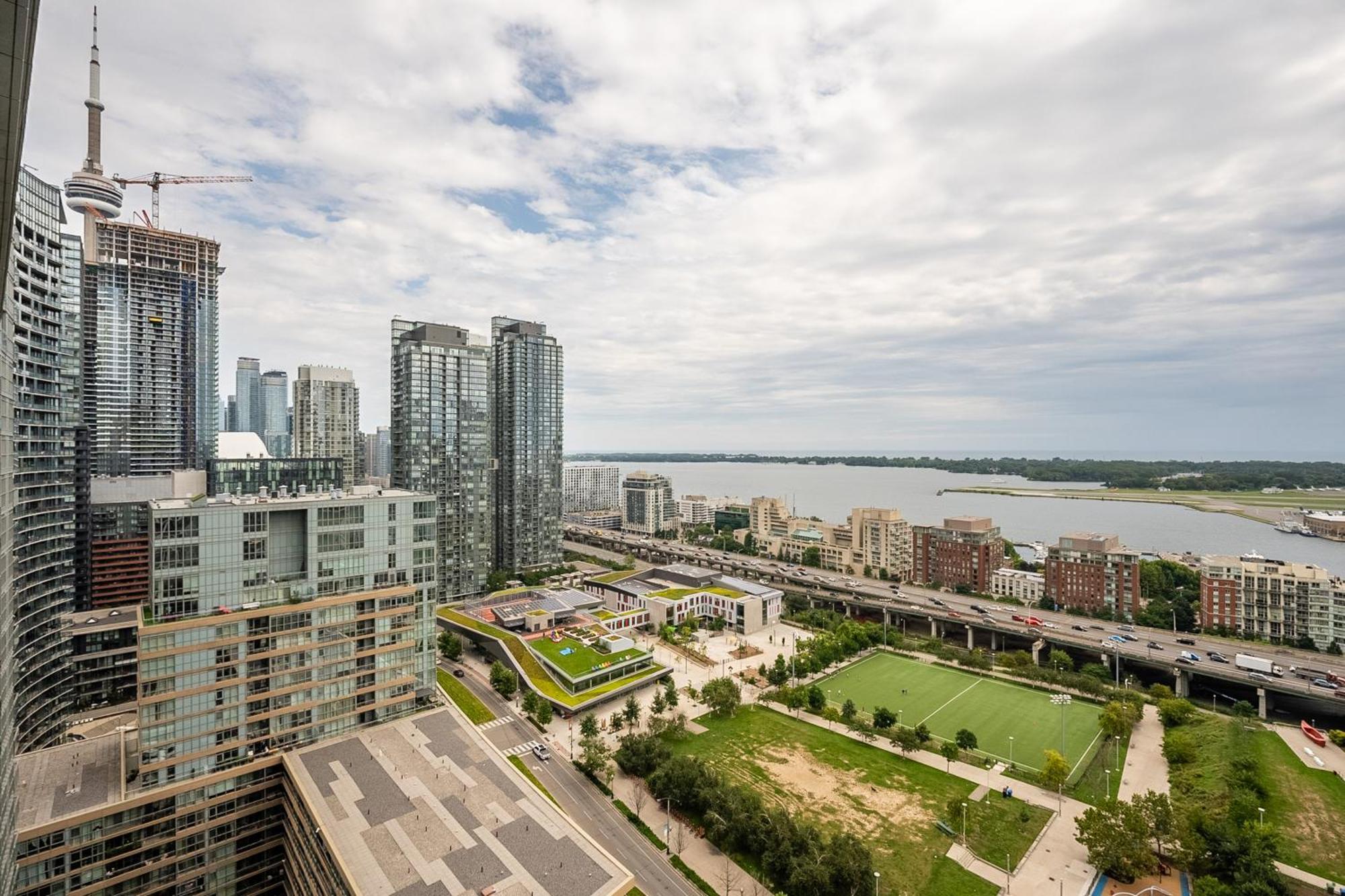 Globalstay Elegant Downtown Apartments Toronto Esterno foto