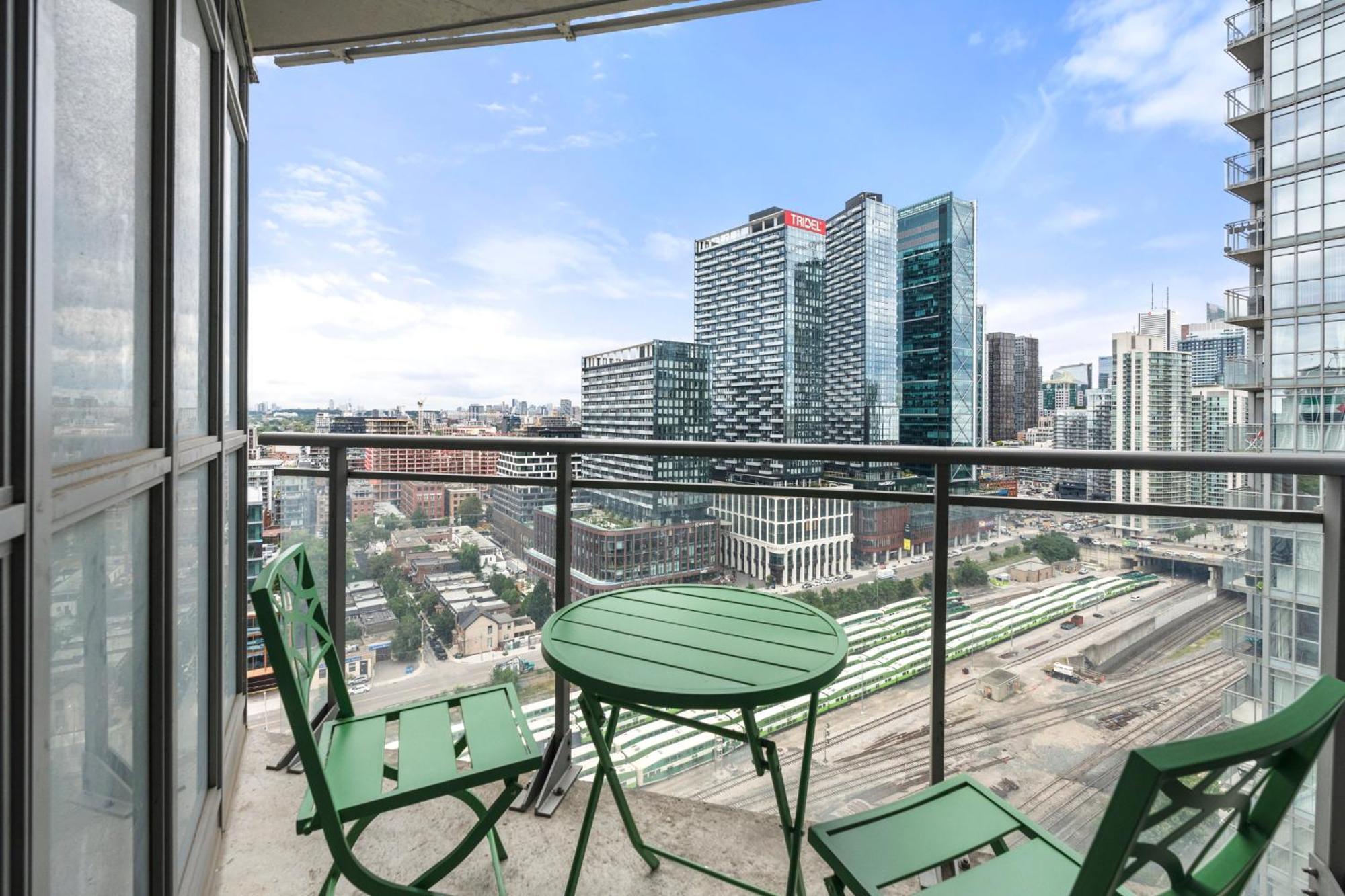 Globalstay Elegant Downtown Apartments Toronto Esterno foto